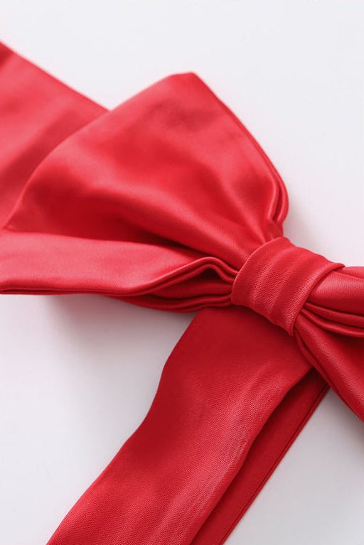 Woman wearing a figure flattering Odette Bodycon Lace Maxi Dress - Classic Black BODYCON COLLECTION