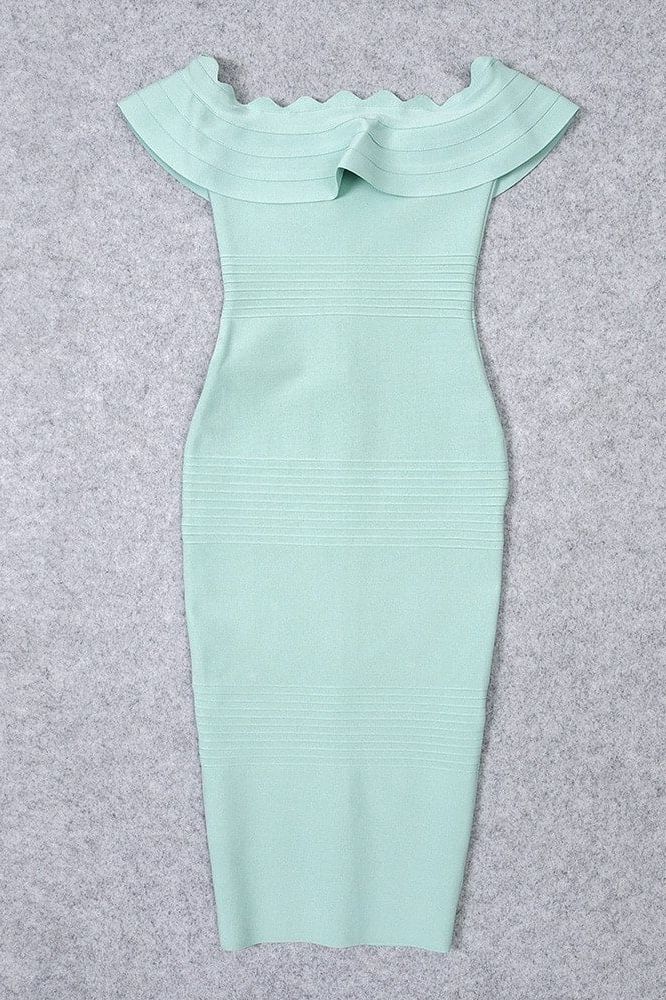 Woman wearing a figure flattering  Billie Bandage Midi Dress - Mint Green Bodycon Collection