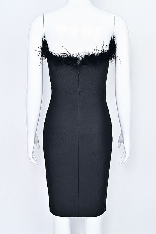 Woman wearing a figure flattering  Erin Bandage Dress - Classic Black BODYCON COLLECTION