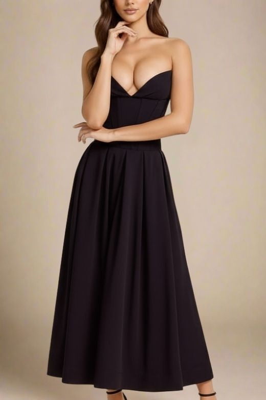 Woman wearing a figure flattering  Gabbi Bodycon Midi Dress - Classic Black BODYCON COLLECTION