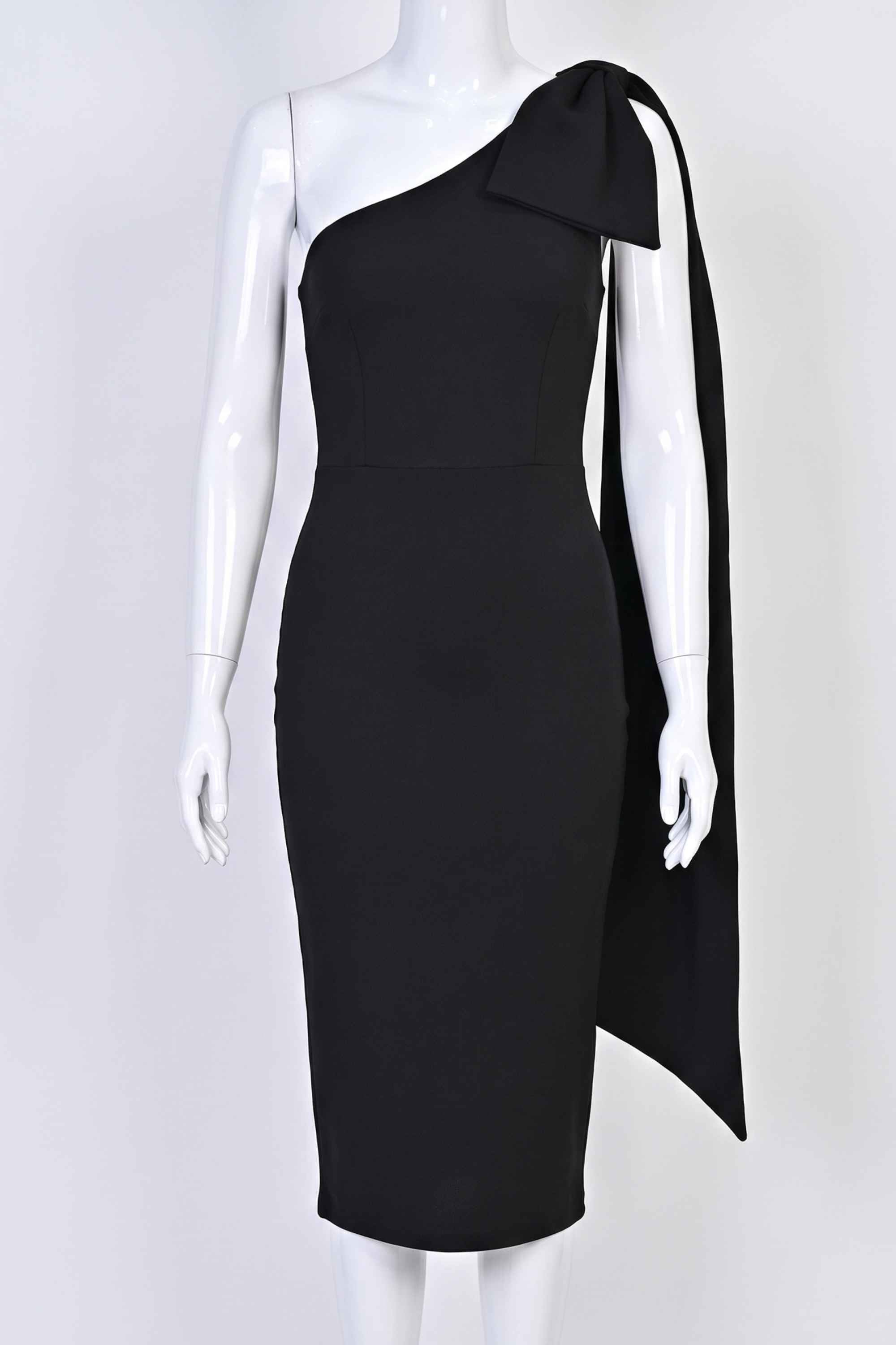 Woman wearing a figure flattering  Lela Long Sleeve Bandage Midi Dress - Classic Black BODYCON COLLECTION