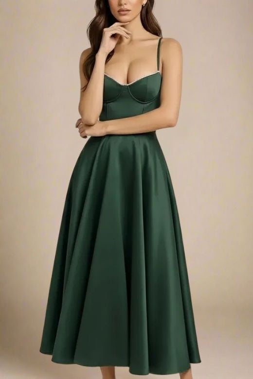 Woman wearing a figure flattering  Mavis Bodycon Midi Dress - Emerald Green BODYCON COLLECTION