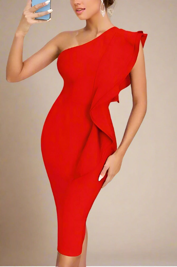 Woman wearing a figure flattering  Vera Bandage Midi Dress - Lipstick Red BODYCON COLLECTION
